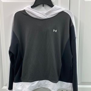 ❤️NWOT - Under Armour Women’s Hoodie